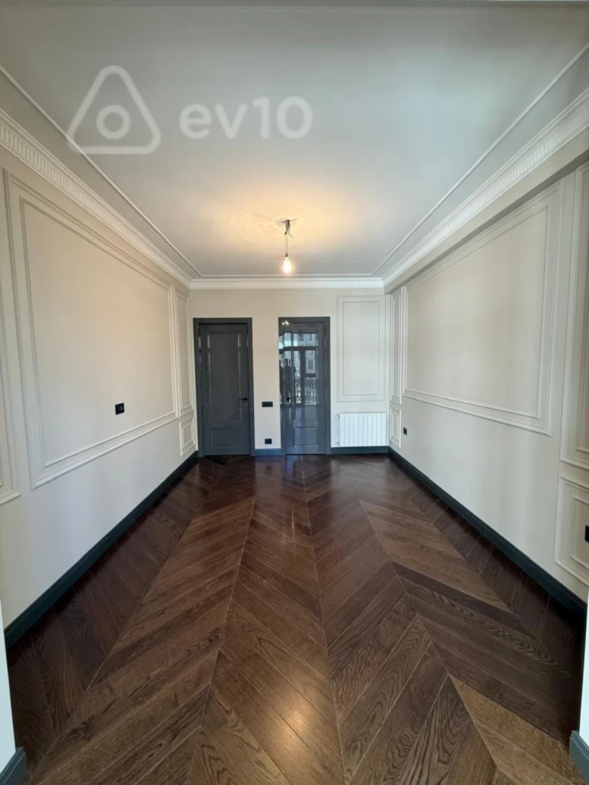 Satılır 4 otaqlı yeni tikili 220 m²