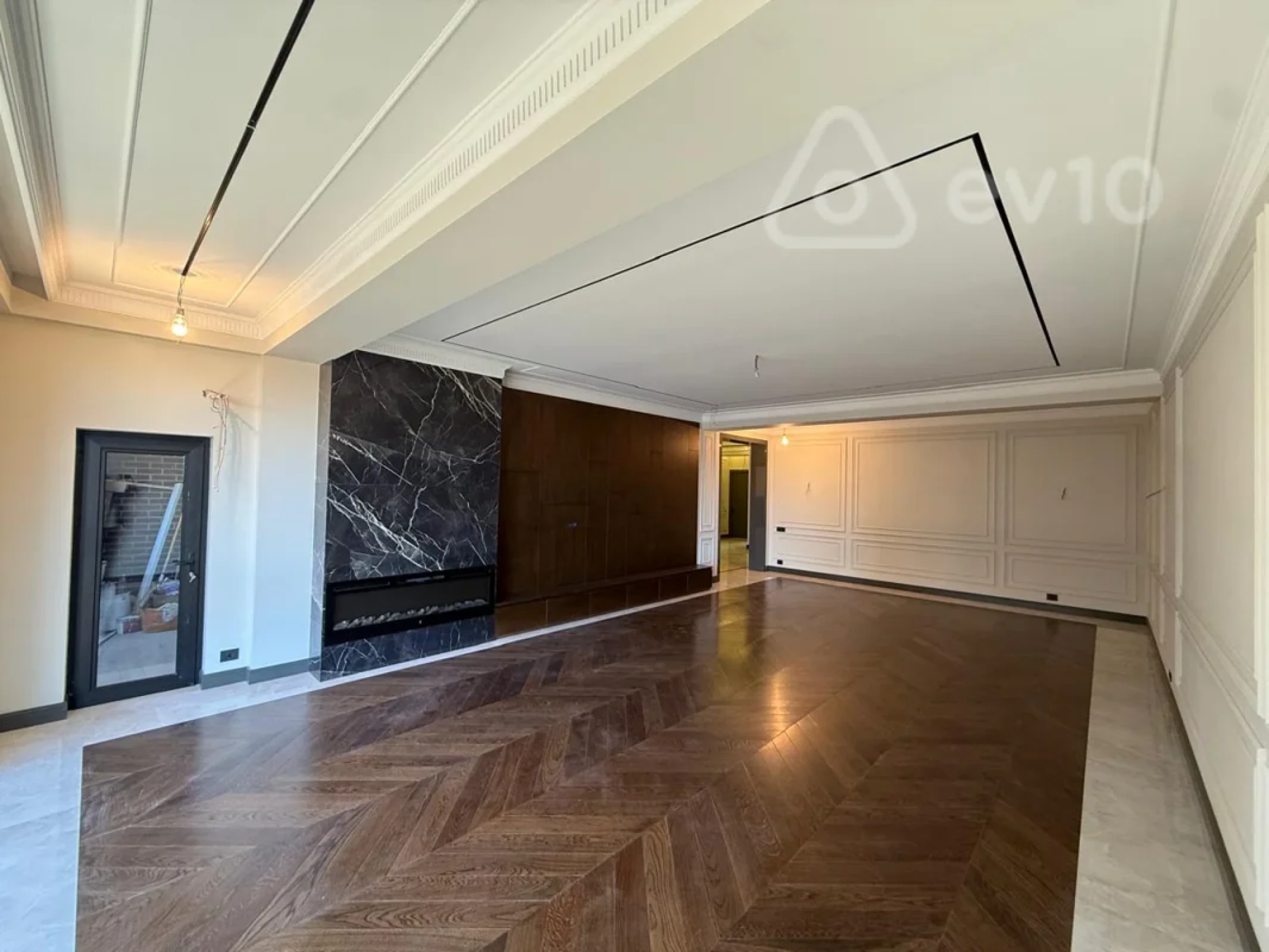 Satılır 4 otaqlı yeni tikili 220 m²