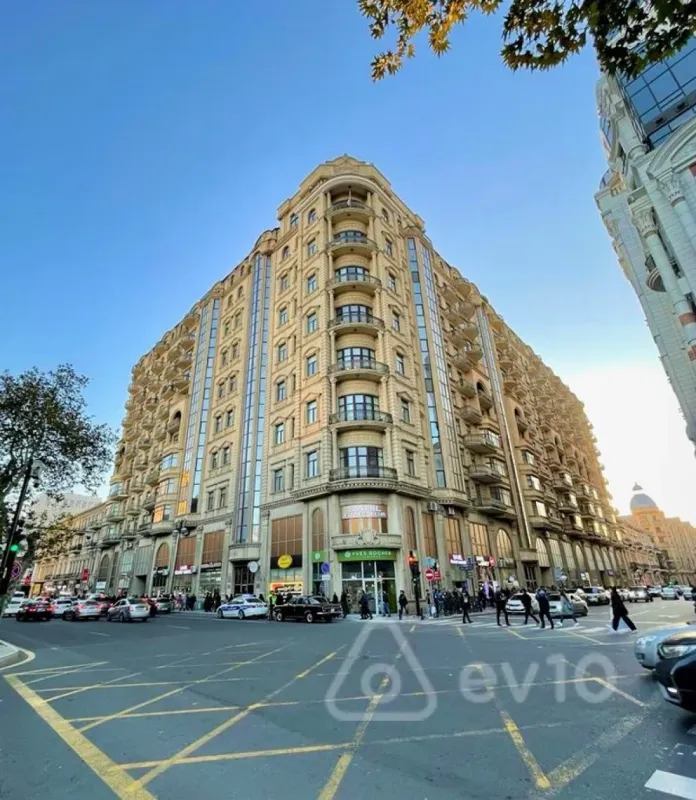 Kirayə verilir 4 otaqlı ofis 150 m²