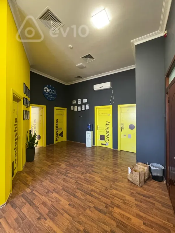 Kirayə verilir 4 otaqlı ofis 150 m²