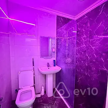 Kirayə verilir 2 otaqlı yeni tikili 63 m²