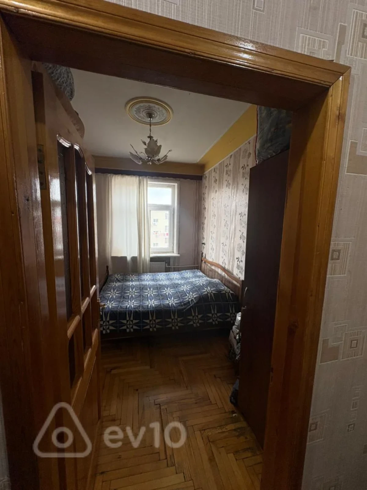 Satılır 3 otaqlı köhnə tikili 71 m²