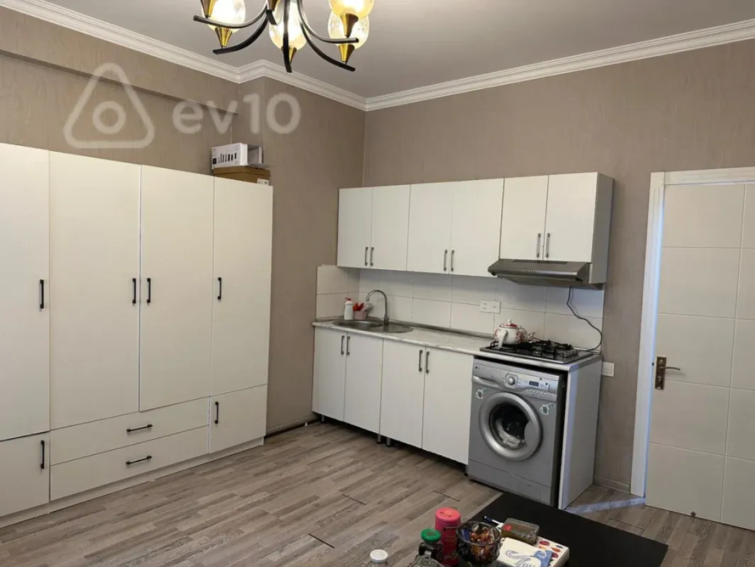 Kirayə verilir 1 otaqlı yeni tikili 40 m²