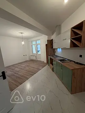 Satılır 2 otaqlı yeni tikili 45 m²