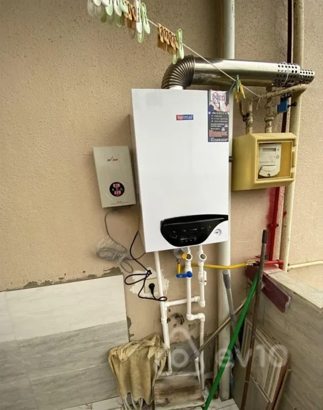 Satılır 3 otaqlı köhnə tikili 90 m²