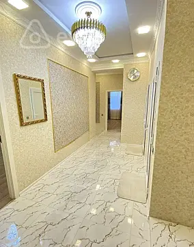 Satılır 3 otaqlı köhnə tikili 90 m²