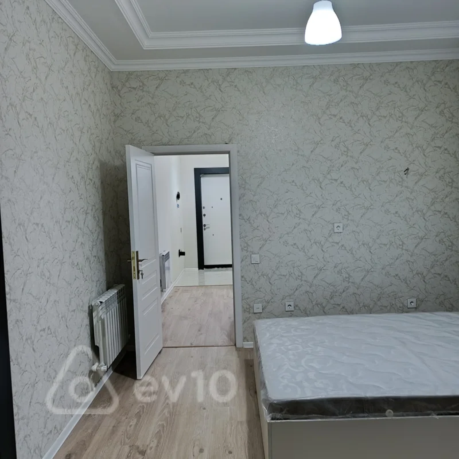Kirayə verilir 1 otaqlı yeni tikili 44 m²
