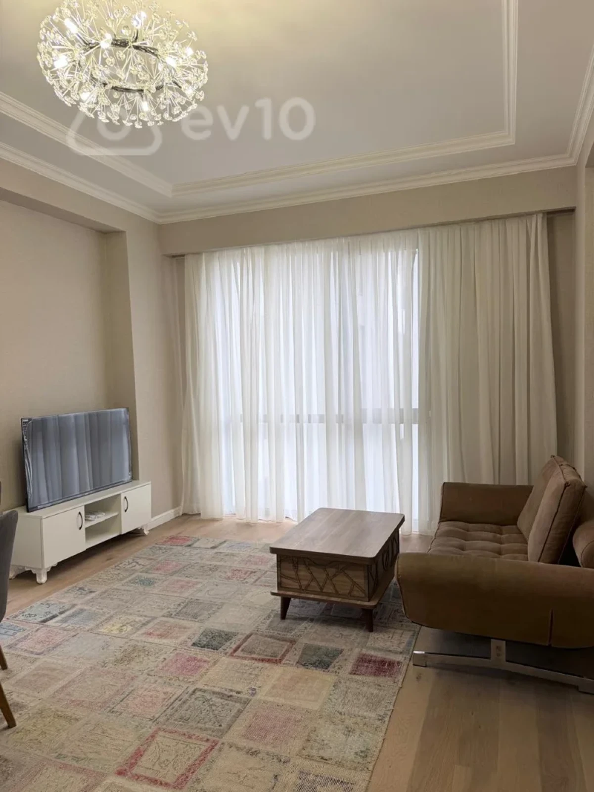 Kirayə verilir 3 otaqlı yeni tikili 90 m²
