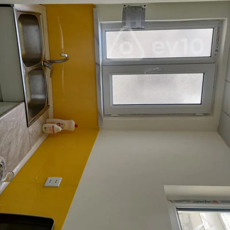 Kirayə verilir 2 otaqlı həyət evi 45 m²