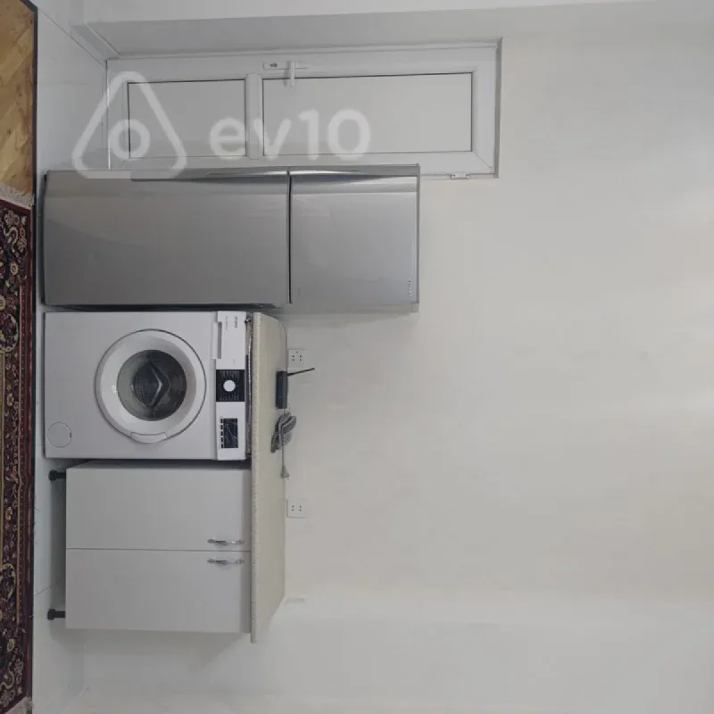 Kirayə verilir 2 otaqlı həyət evi 45 m²
