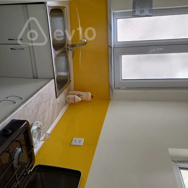 Kirayə verilir 2 otaqlı həyət evi 45 m²