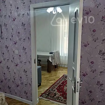 Kirayə verilir 2 otaqlı həyət evi 45 m²