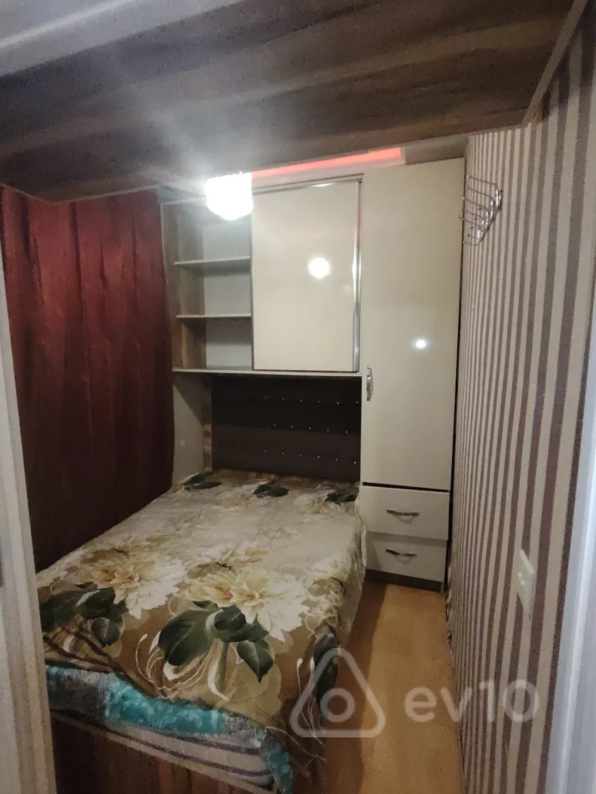 Kirayə verilir 2 otaqlı köhnə tikili 45 m²