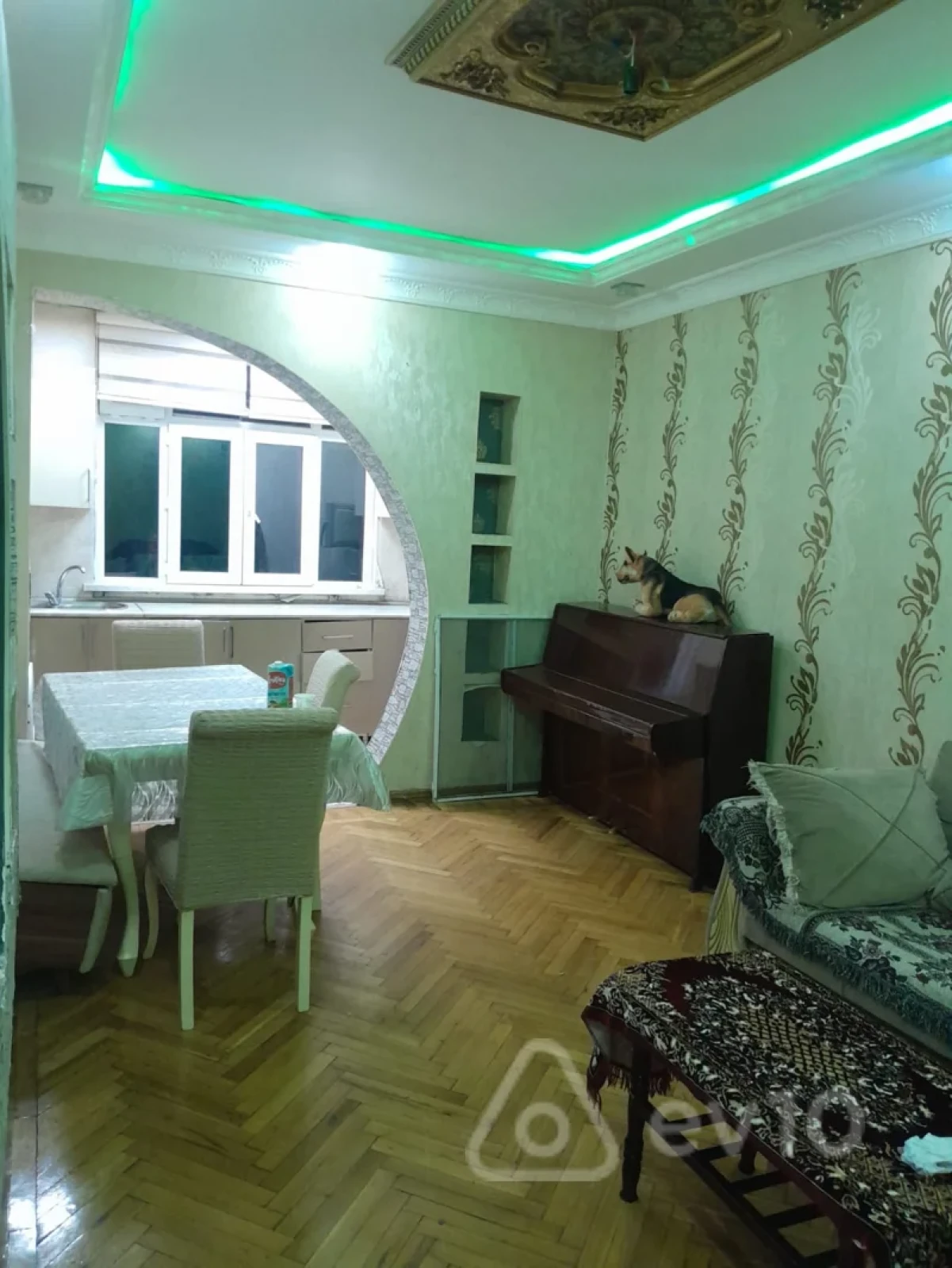 Kirayə verilir 3 otaqlı köhnə tikili 60 m²