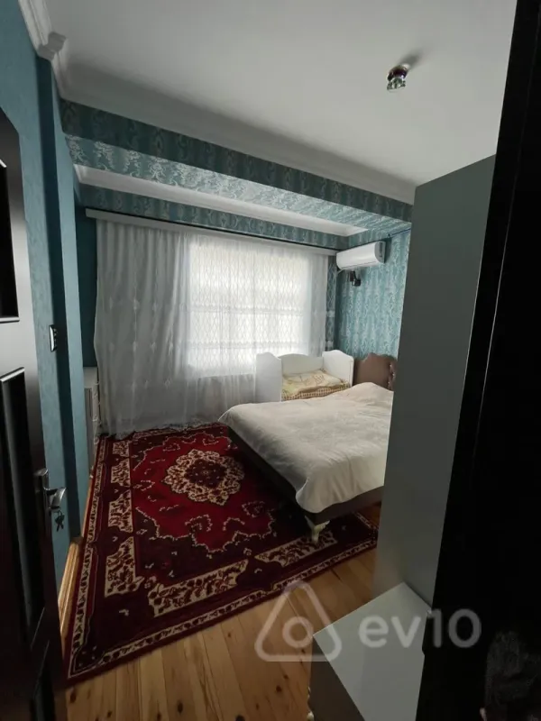 Kirayə verilir 2 otaqlı yeni tikili 65 m²