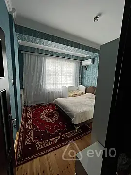Kirayə verilir 2 otaqlı yeni tikili 65 m²
