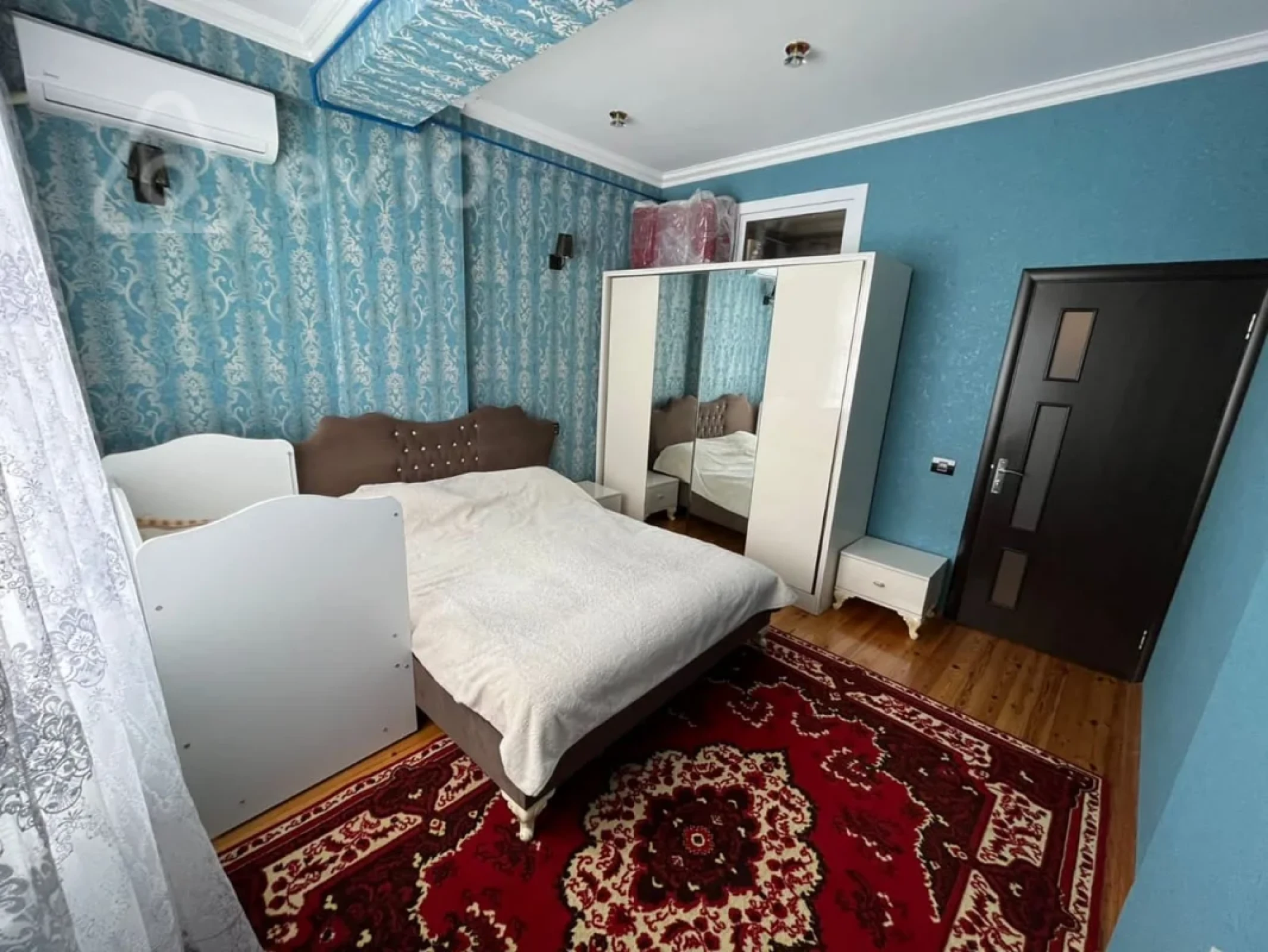 Kirayə verilir 2 otaqlı yeni tikili 65 m²