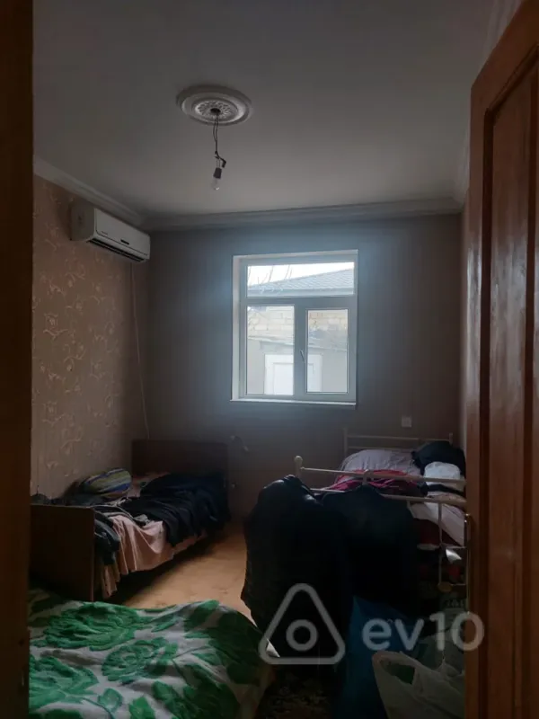 Satılır 5 otaqlı həyət evi 120 m²
