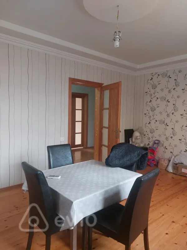 Satılır 5 otaqlı həyət evi 120 m²