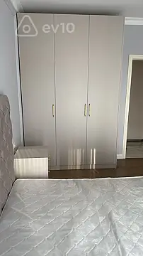 Kirayə verilir 3 otaqlı yeni tikili 90 m²