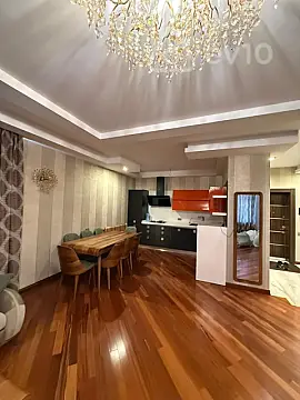 Kirayə verilir 2 otaqlı yeni tikili 65 m²