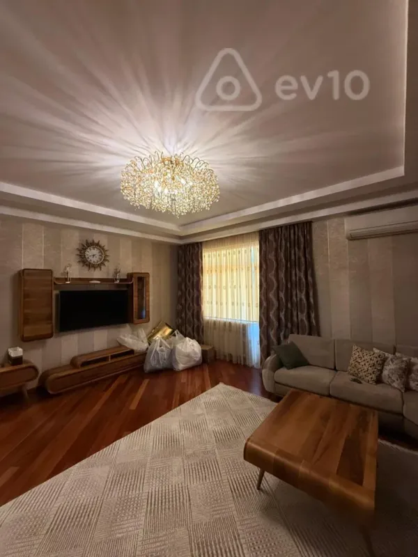 Kirayə verilir 2 otaqlı yeni tikili 65 m²