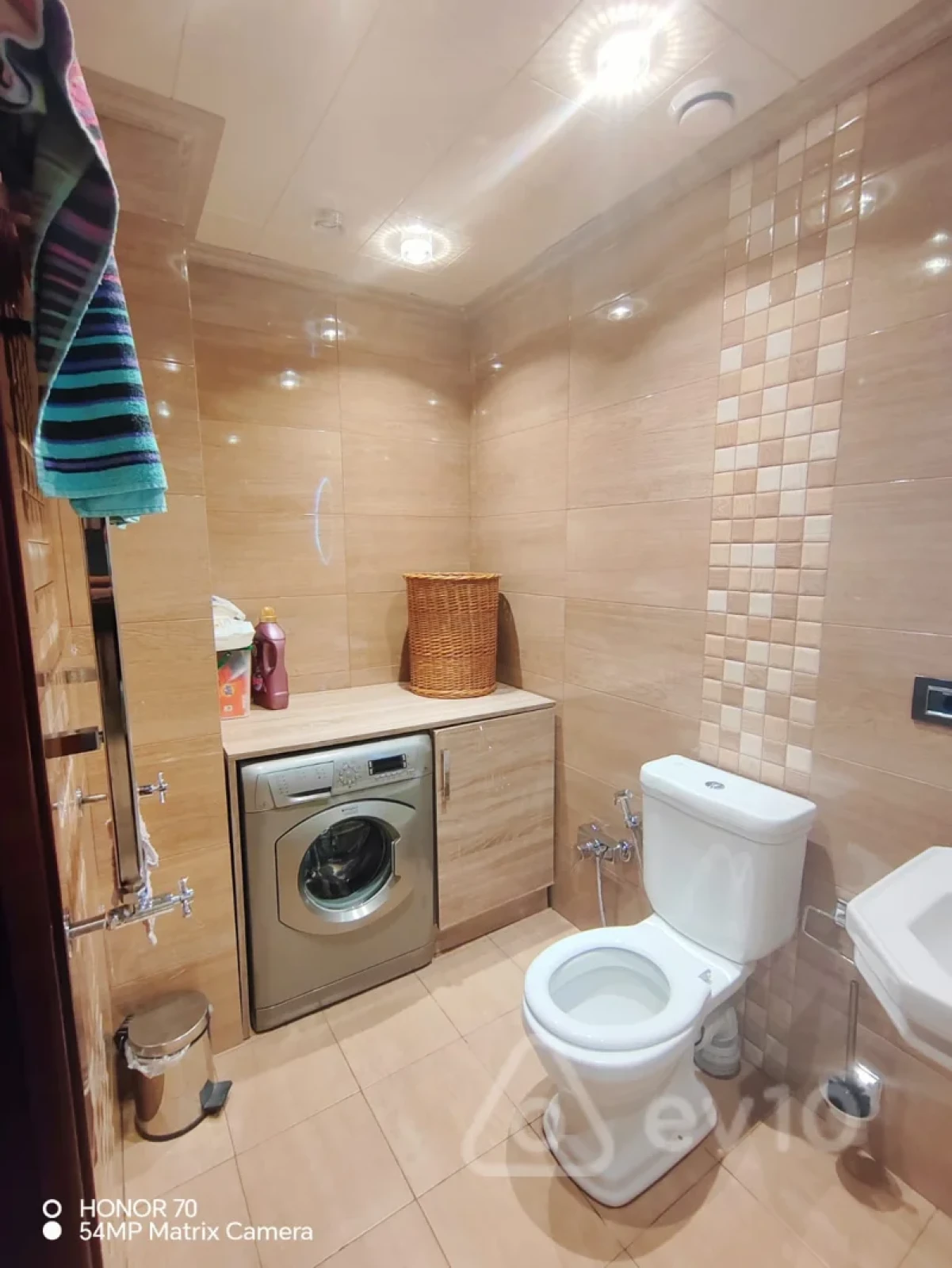 Satılır 4 otaqlı yeni tikili 240 m²