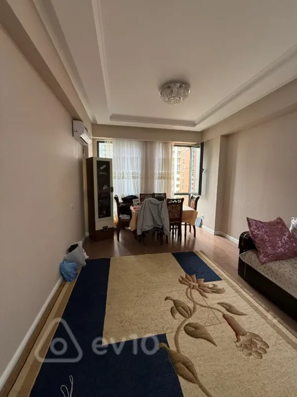 Kirayə verilir 2 otaqlı yeni tikili 50 m²