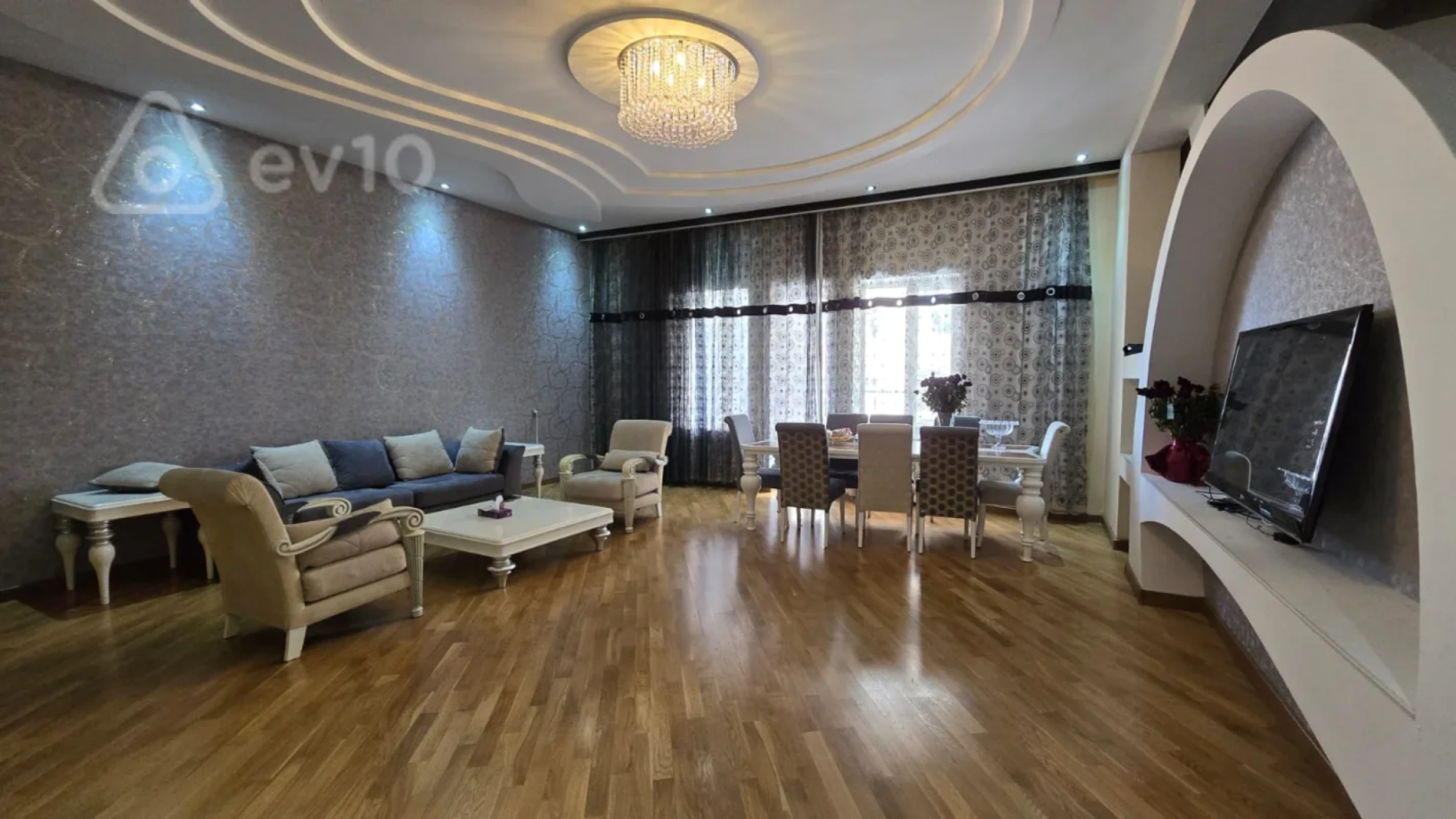 Satılır 3 otaqlı yeni tikili 150 m²