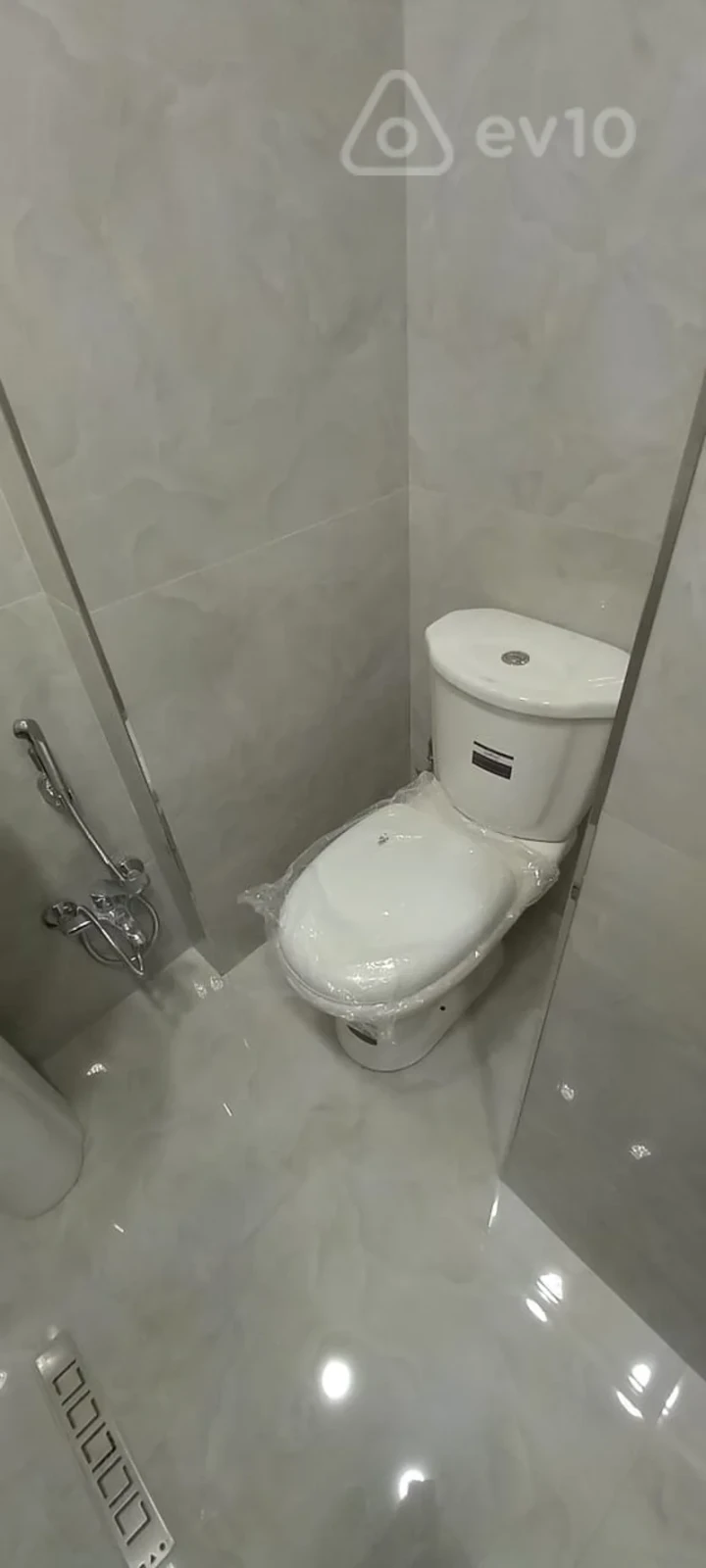 Satılır 2 otaqlı yeni tikili 47 m²