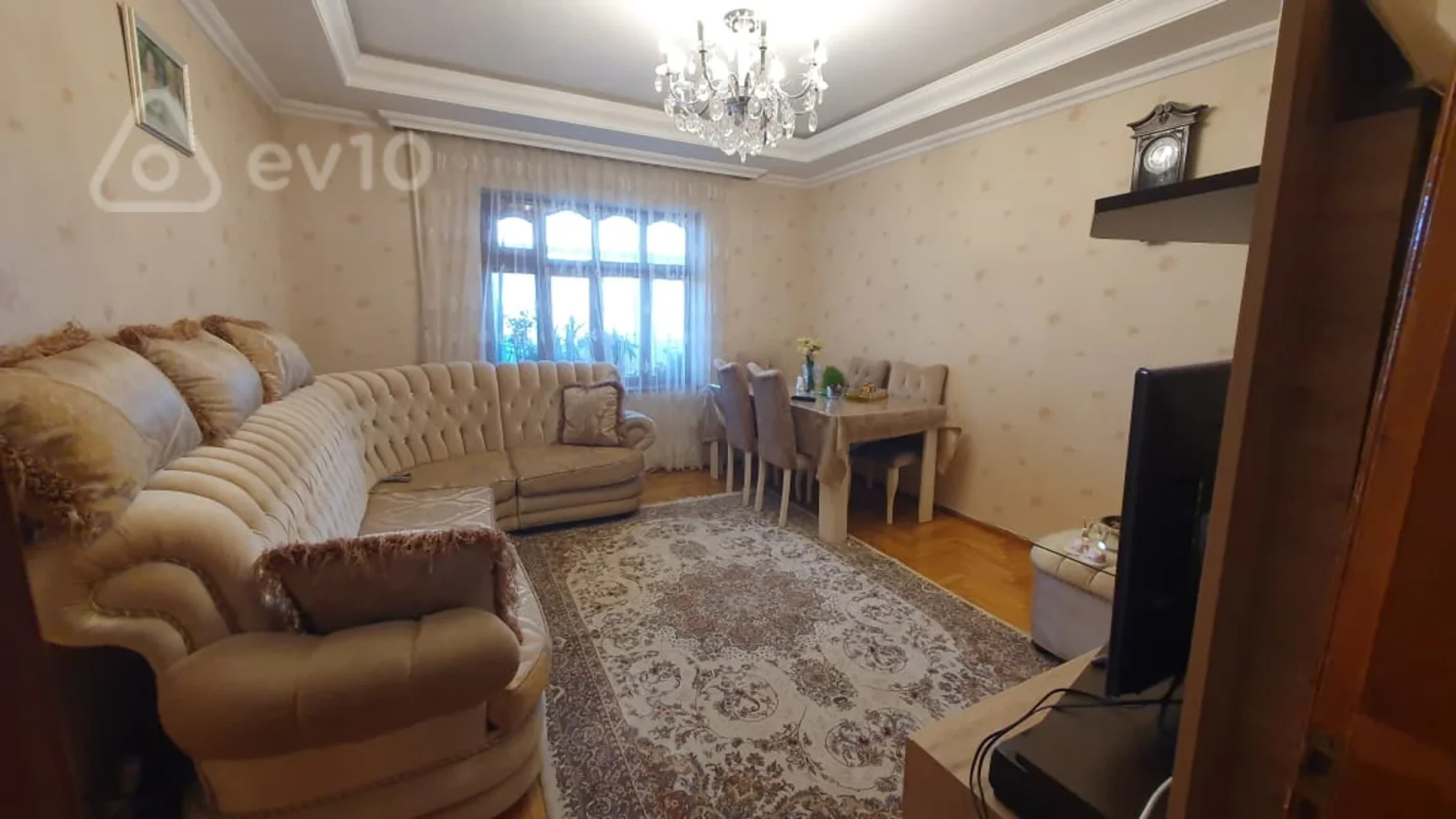 Satılır 3 otaqlı köhnə tikili 80 m²