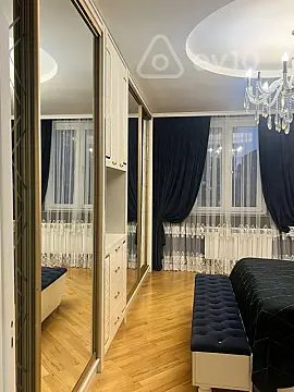 Satılır 3 otaqlı yeni tikili 135 m²