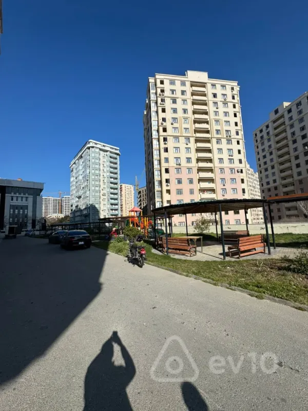 Satılır 3 otaqlı yeni tikili 106 m²