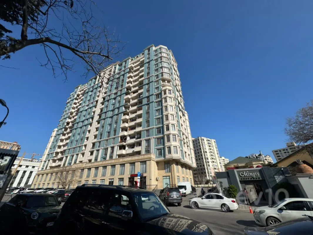 Satılır 3 otaqlı yeni tikili 106 m²