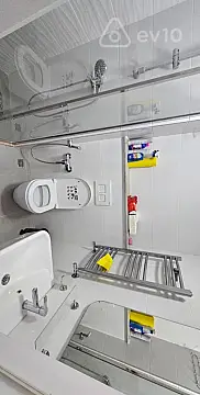 Kirayə verilir 2 otaqlı yeni tikili 60 m²