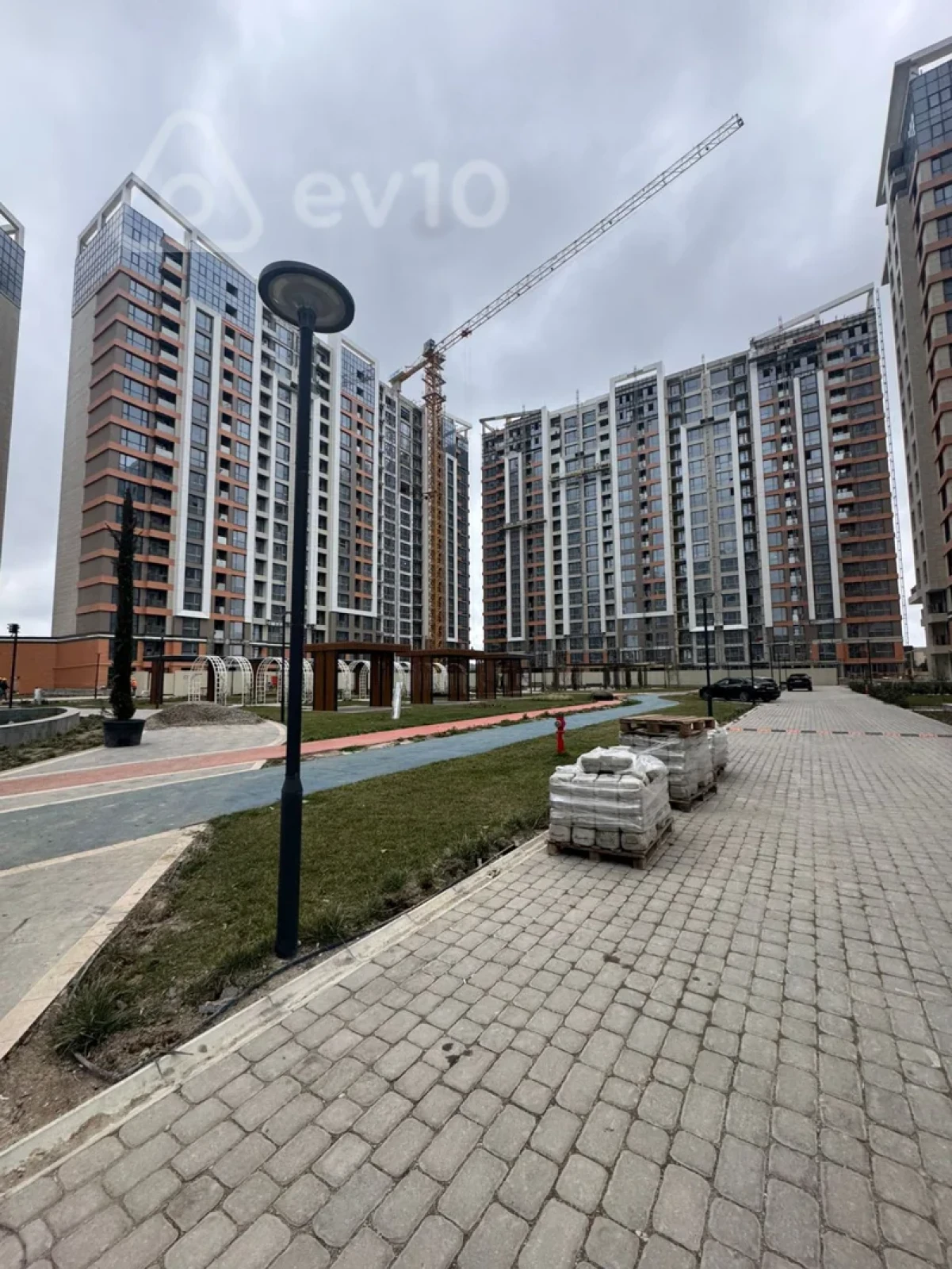 Kirayə verilir 2 otaqlı yeni tikili 65 m²