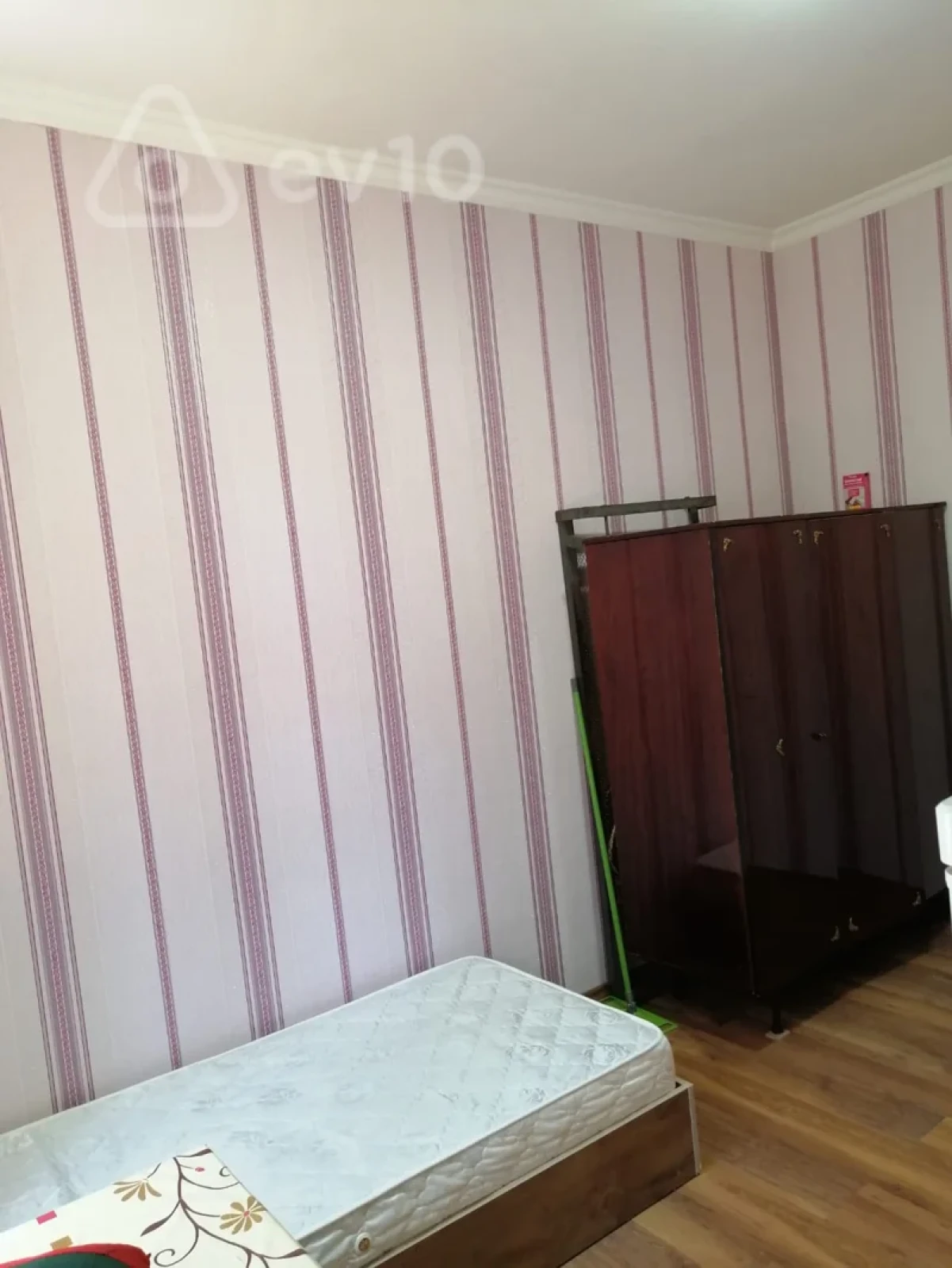 Kirayə verilir 1 otaqlı köhnə tikili 25 m²