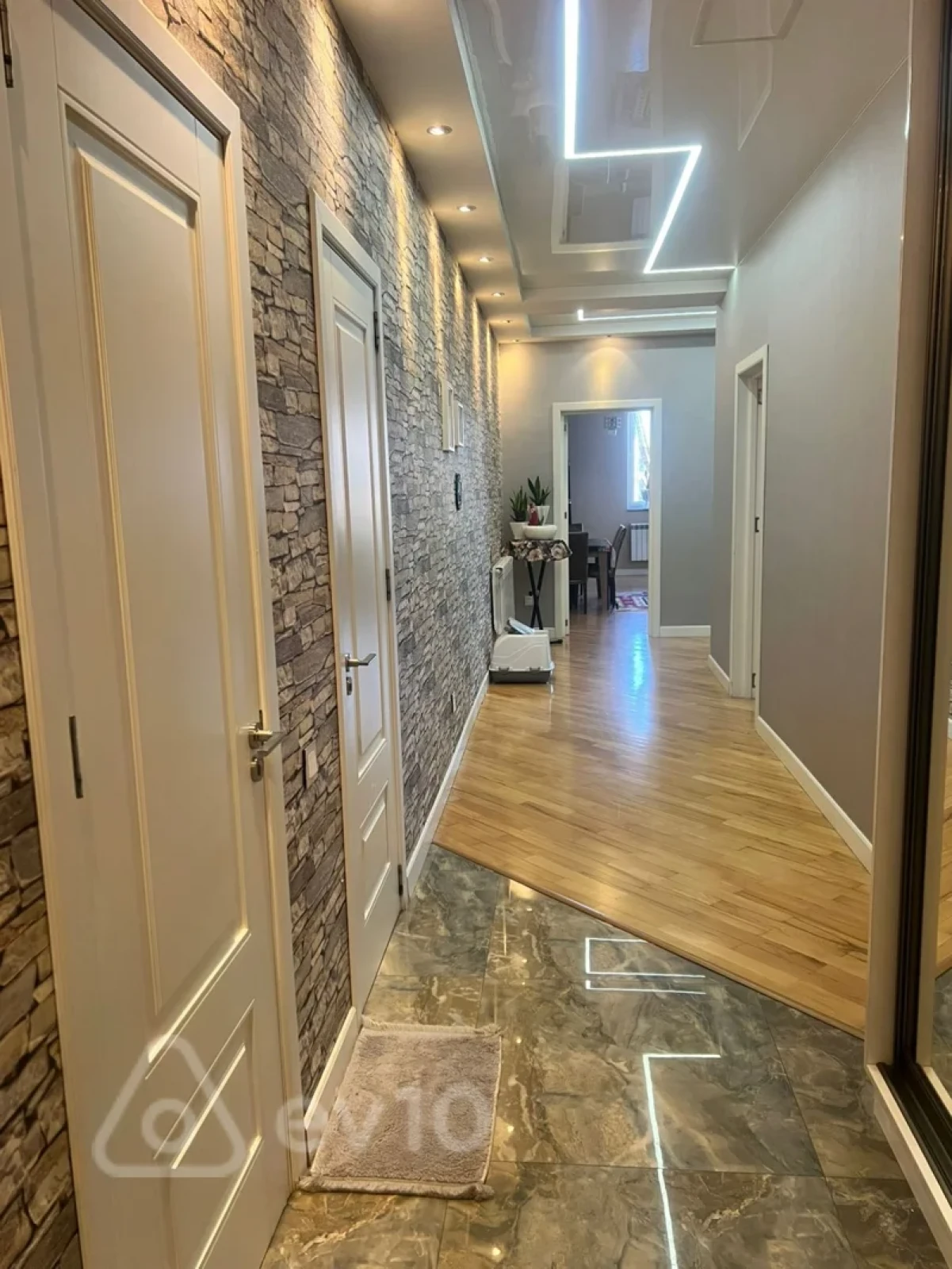 Satılır 3 otaqlı yeni tikili 140 m²