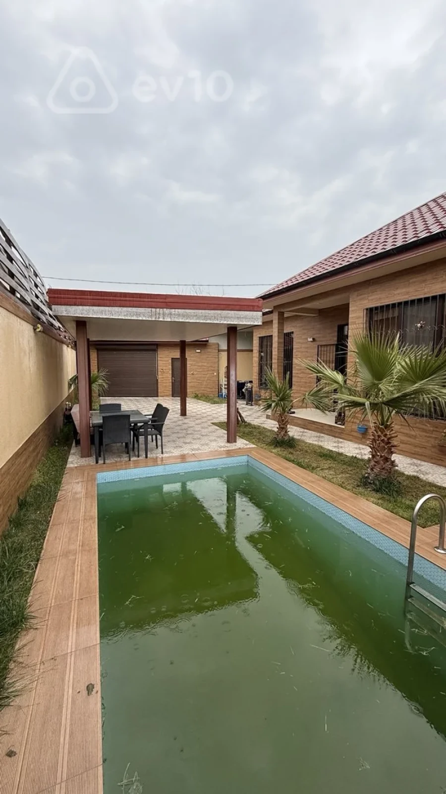 Satılır 3 otaqlı həyət evi 105 m²