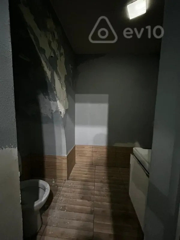 Kirayə verilir mənzil 80 m²