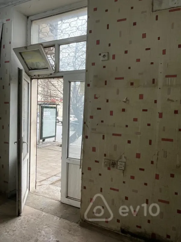 Kirayə verilir mənzil 20 m²