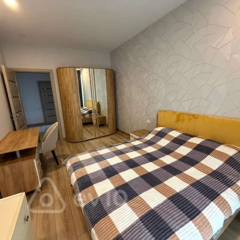 Kirayə verilir 4 otaqlı yeni tikili 178 m²