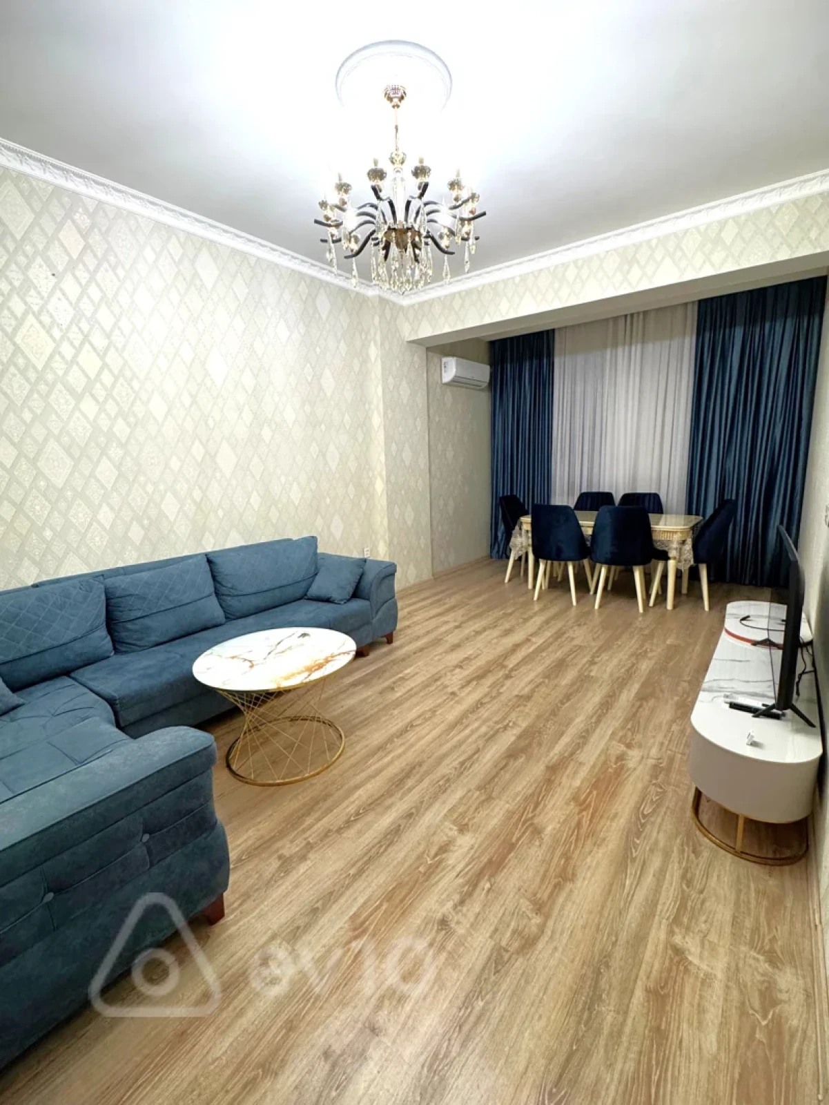Kirayə verilir 2 otaqlı yeni tikili 90 m²