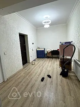 Kirayə verilir 2 otaqlı yeni tikili 90 m²