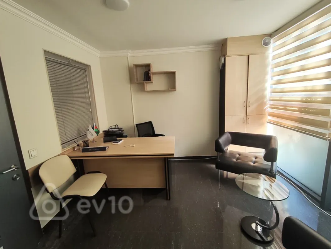 Kirayə verilir mənzil 100 m²