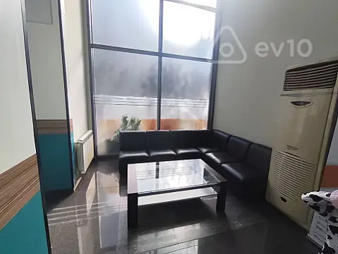 Kirayə verilir mənzil 100 m² — Bakı, Səbail 100.00 m²