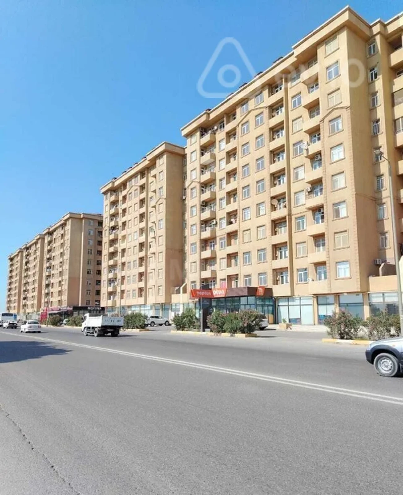 Satılır 3 otaqlı yeni tikili 74 m²