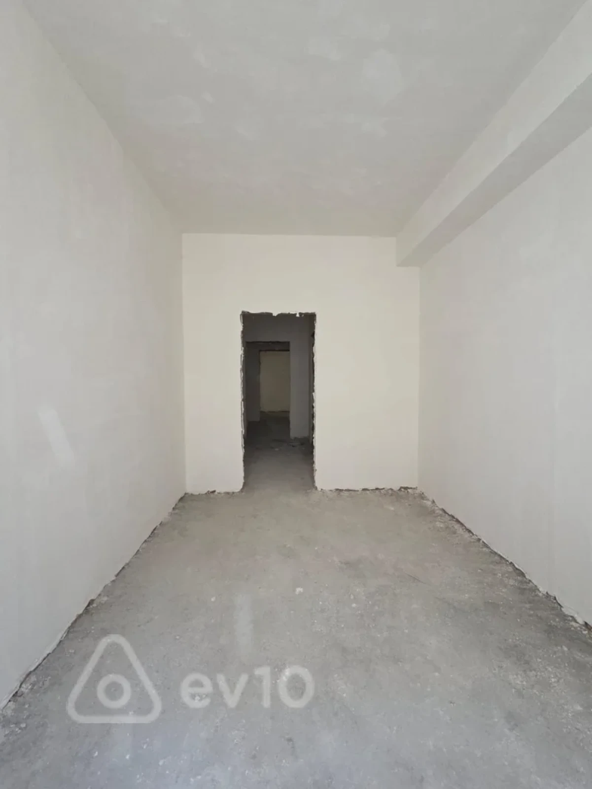 Satılır 3 otaqlı yeni tikili 74 m²