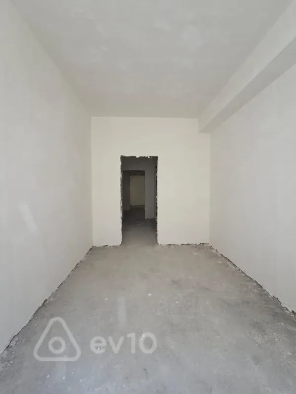 Satılır 3 otaqlı yeni tikili 74 m²