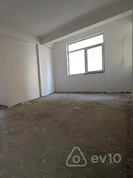 Satılır 3 otaqlı yeni tikili 74 m²
